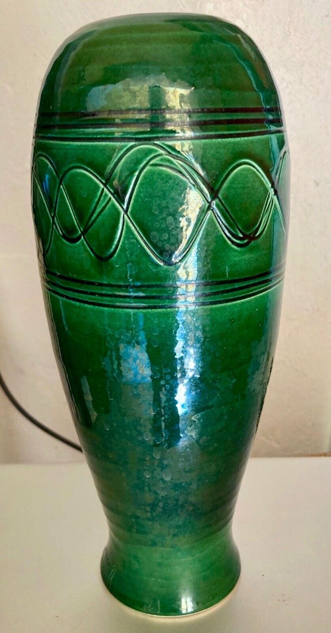 Vase en céramique émaillé , art deco