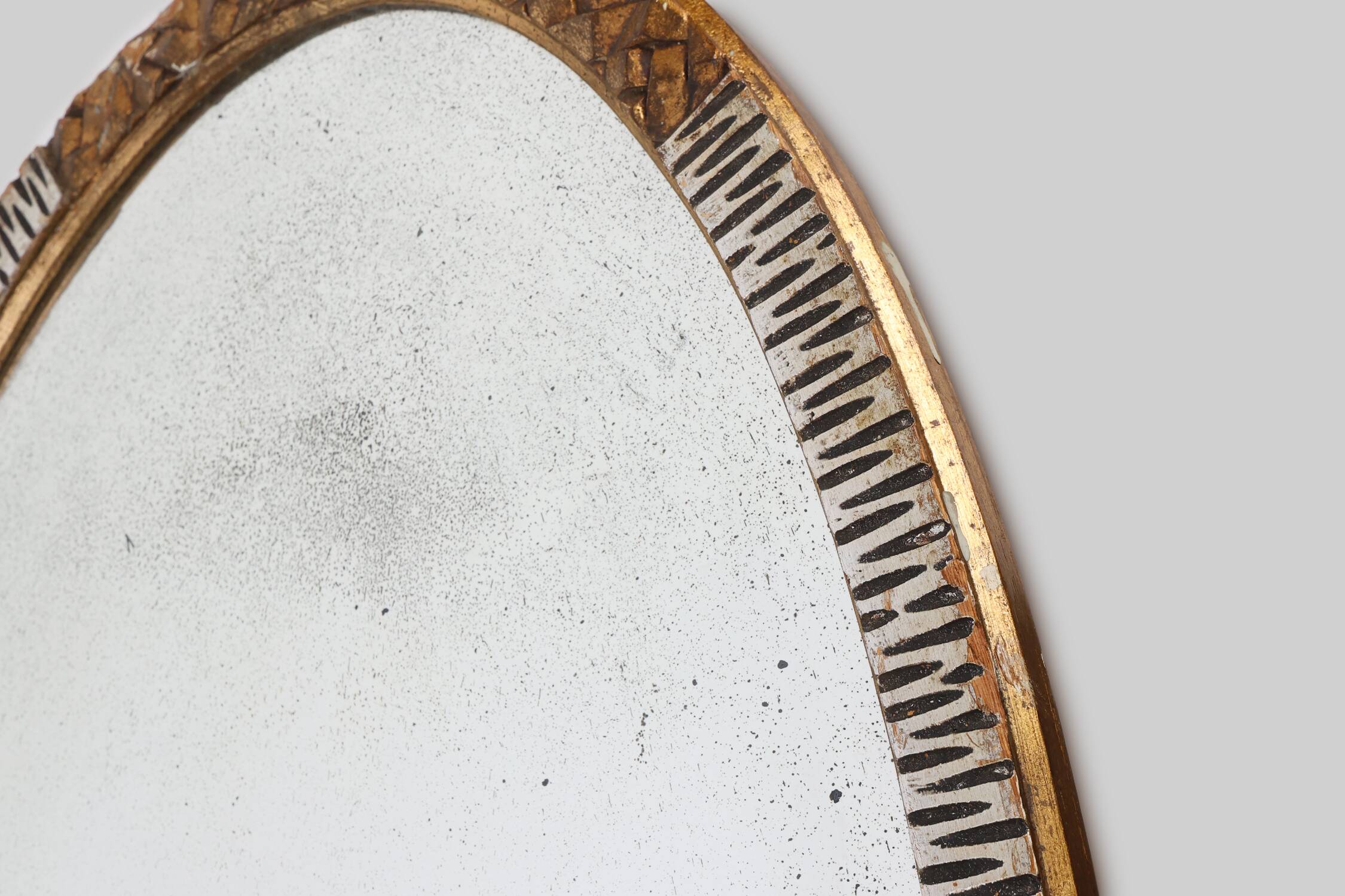 Large French Art Deco gilded and silvered Oval Mirror, ca. 1910