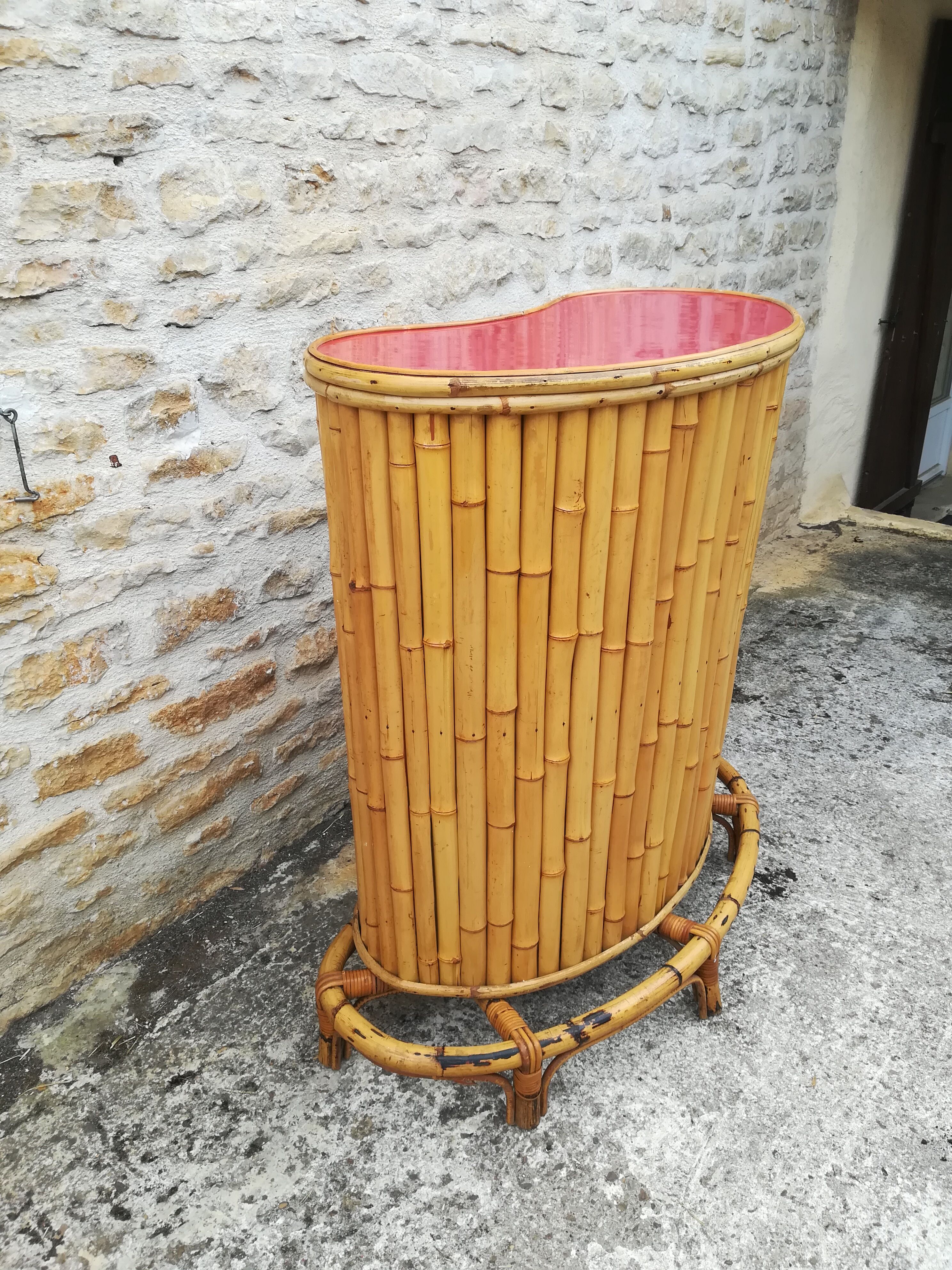 Bamboo tiki bar and two stools