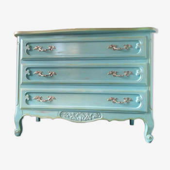 Commode de style Louis XV de couleur bleu ciel cérusée.