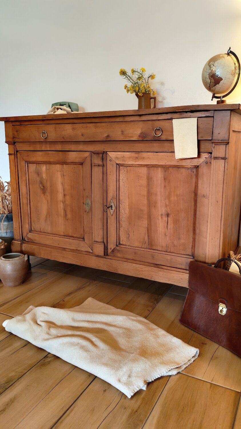 Frédéric - buffet in solid cherry wood