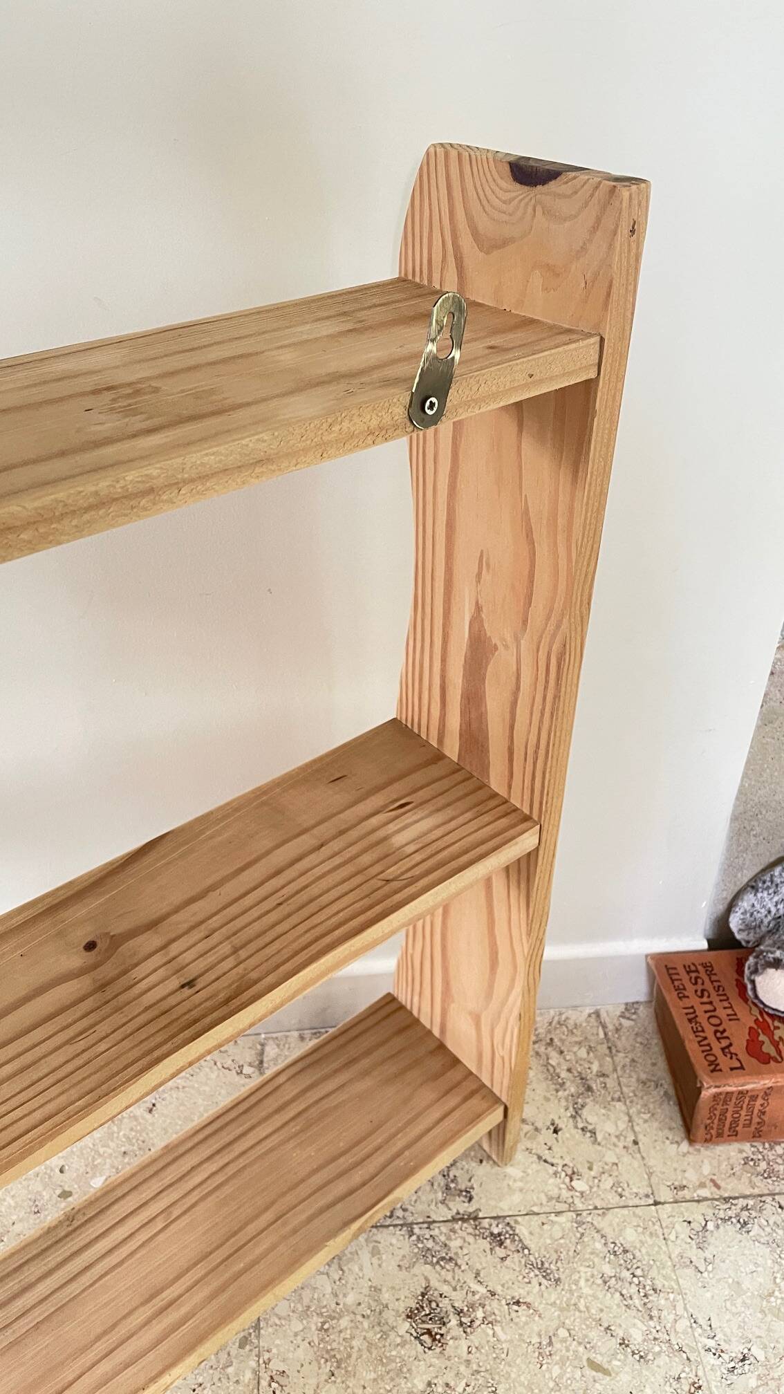 Vintage Solid Wood Shelf (Tabletop or Wall Mounted)