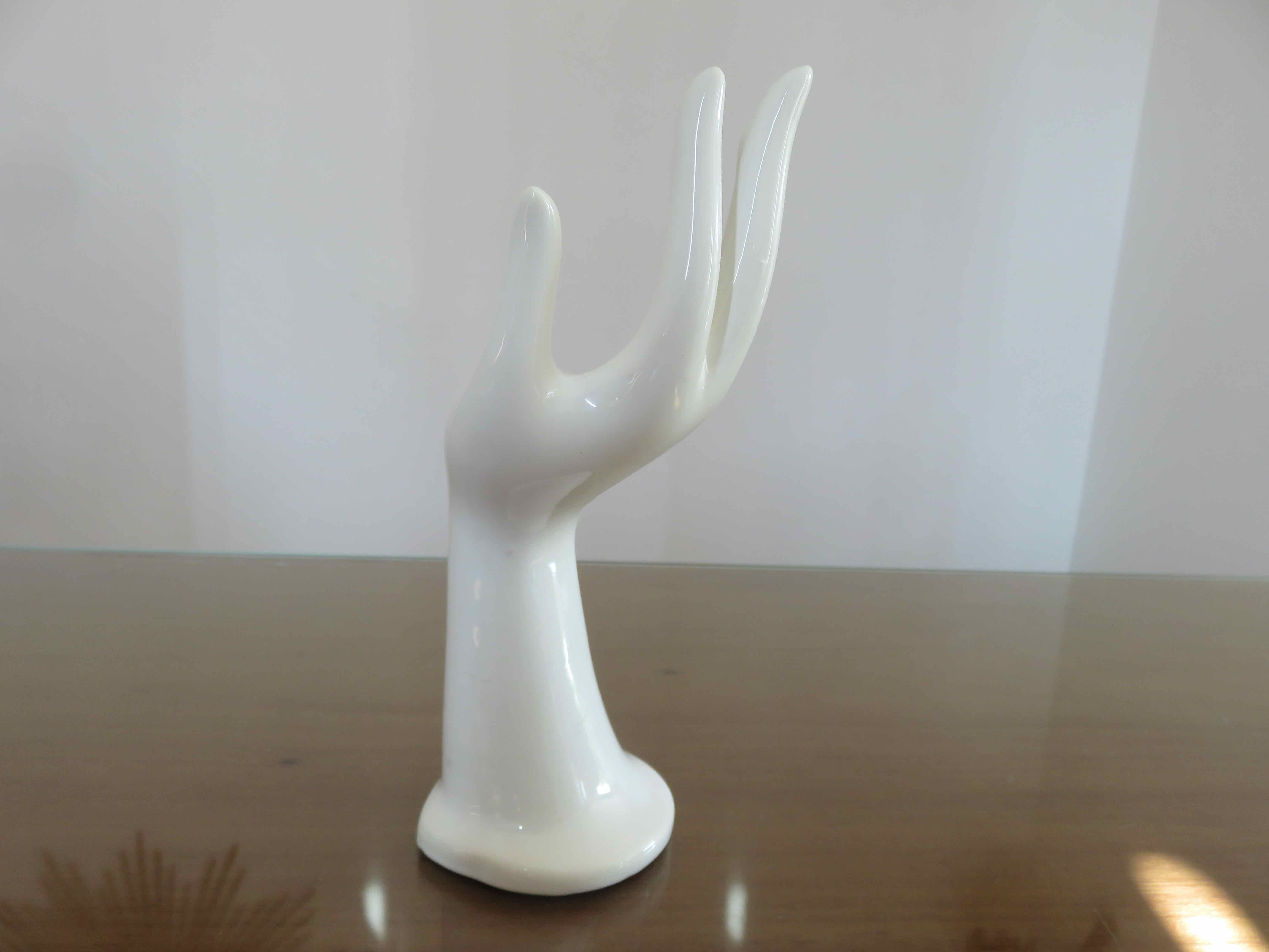 Hand baguier soliflore in white porcelain 70s