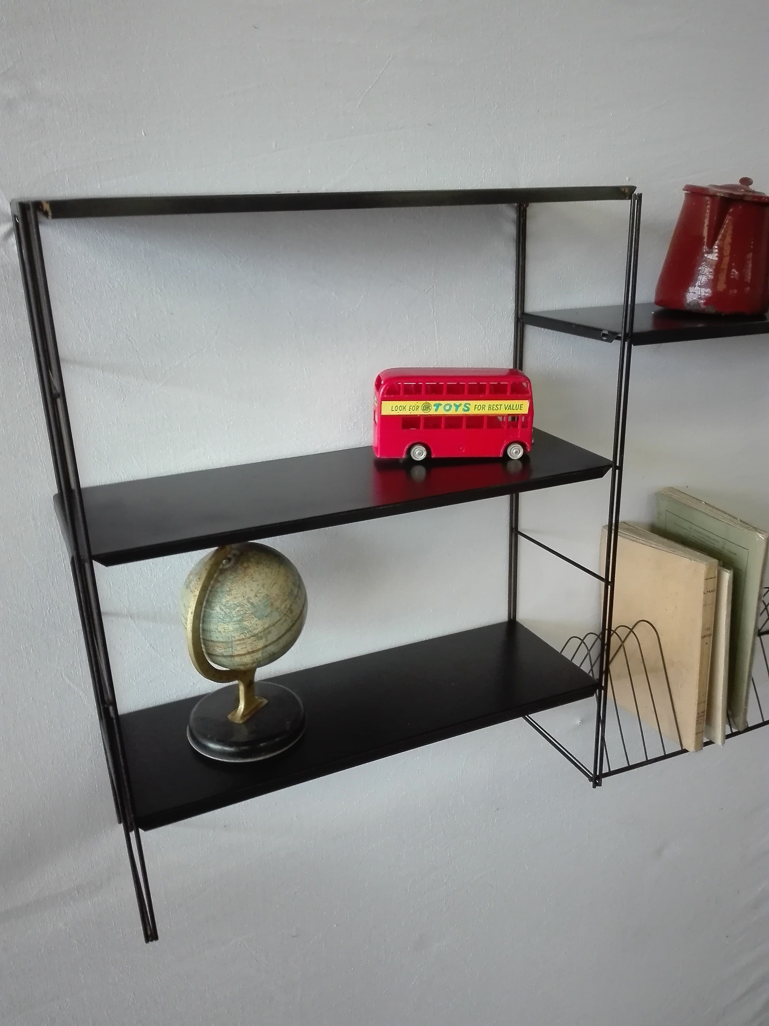 Vintage String shelf