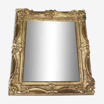 Miroir en bois et stuc redoré de style rocaille 33x29