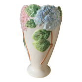Ceramic vase slip flowers