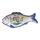 Plat en forme de poisson de la faïencerie Mbfa decor breton