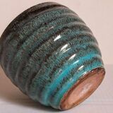 Ceramic planter with speckled enamel gadroons from the 1940s