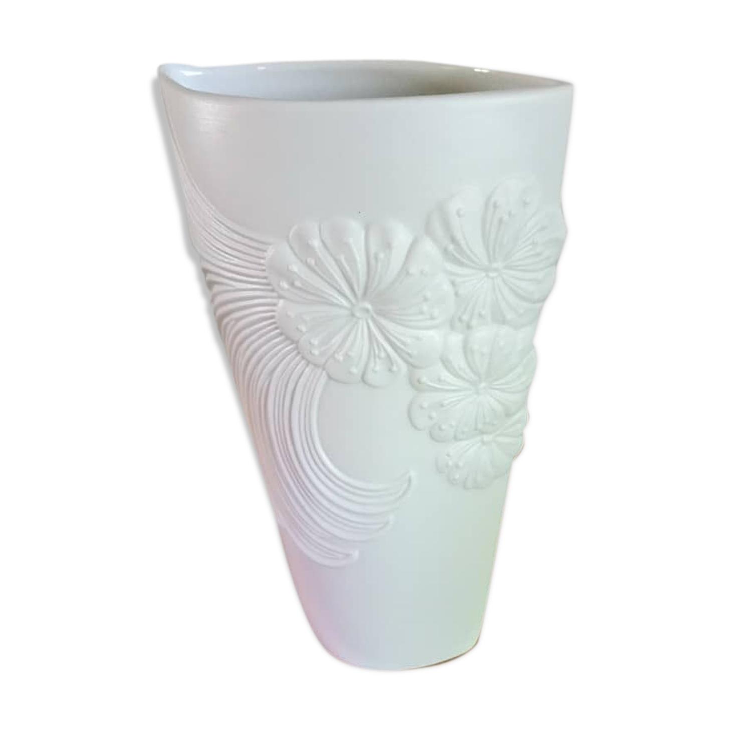 "Kaider" art nouveau biscuit vase