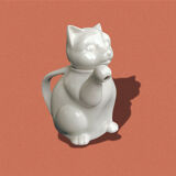 Small teapot in the shape of a cat