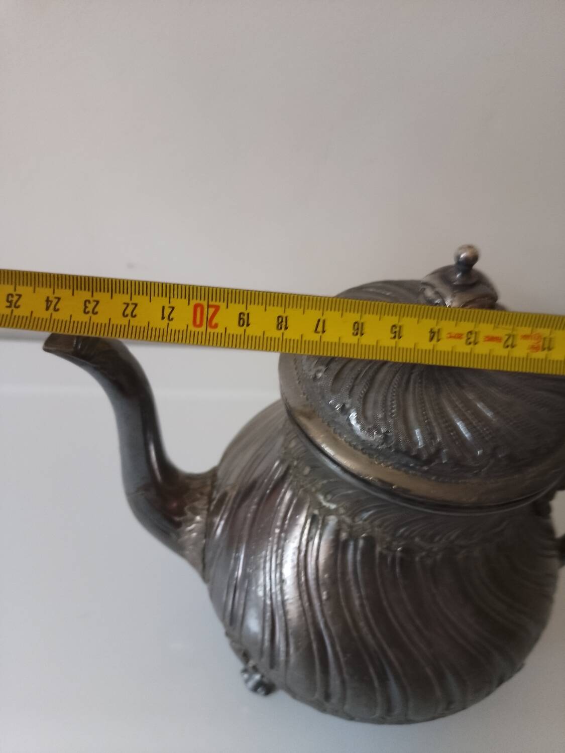 Sheffield teapot, silver, 19th century.