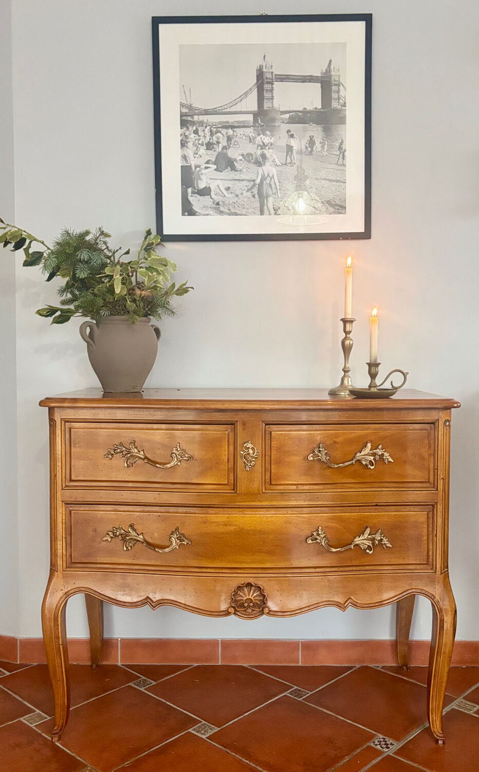 Commode style Louis XV en chêne massive