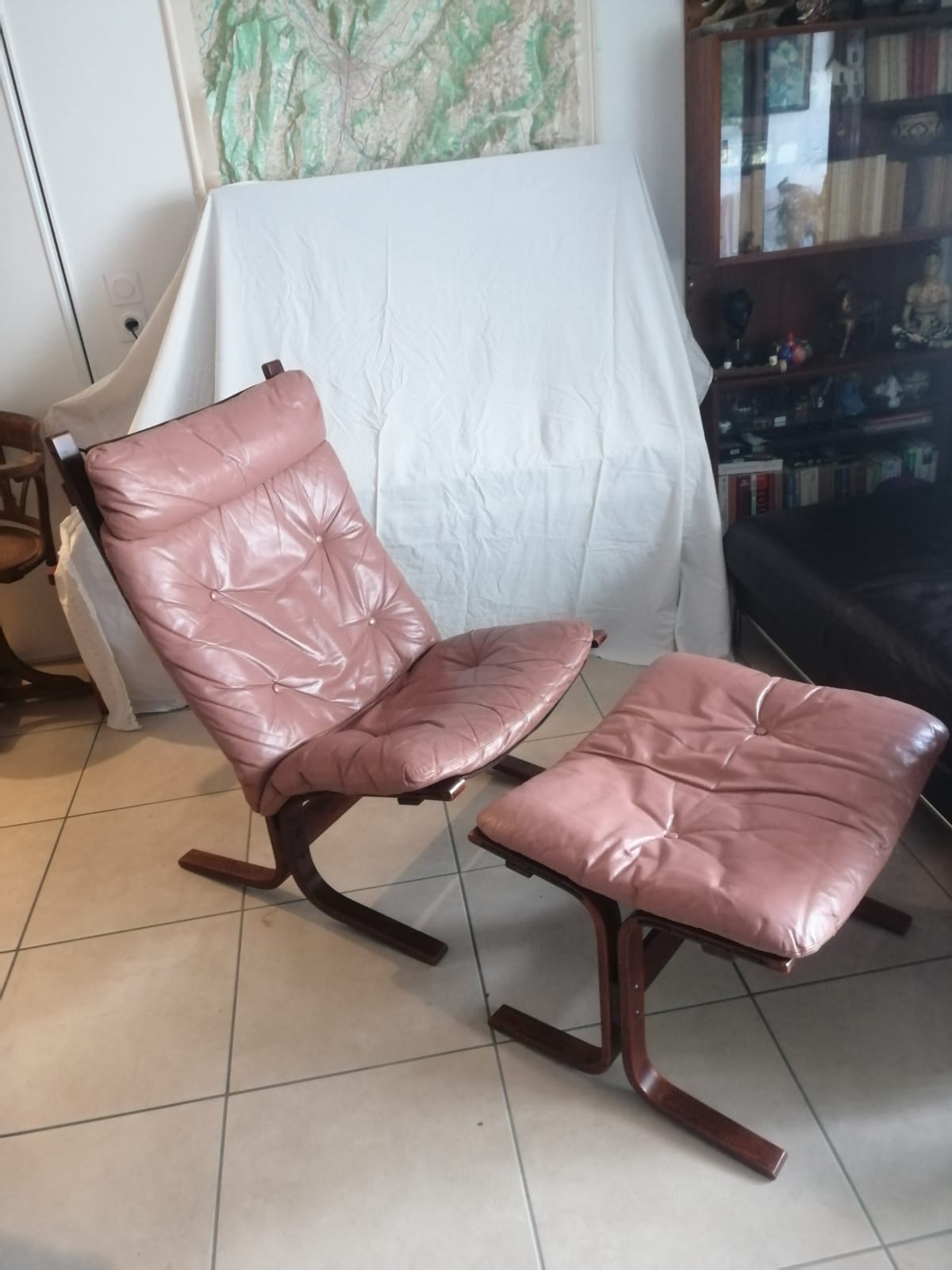 Pair of Scandinavian armchairs and ottoman Ingmar Relling Westnofa 1962