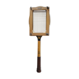 Davis cap racket with its wooden frame greenhouse