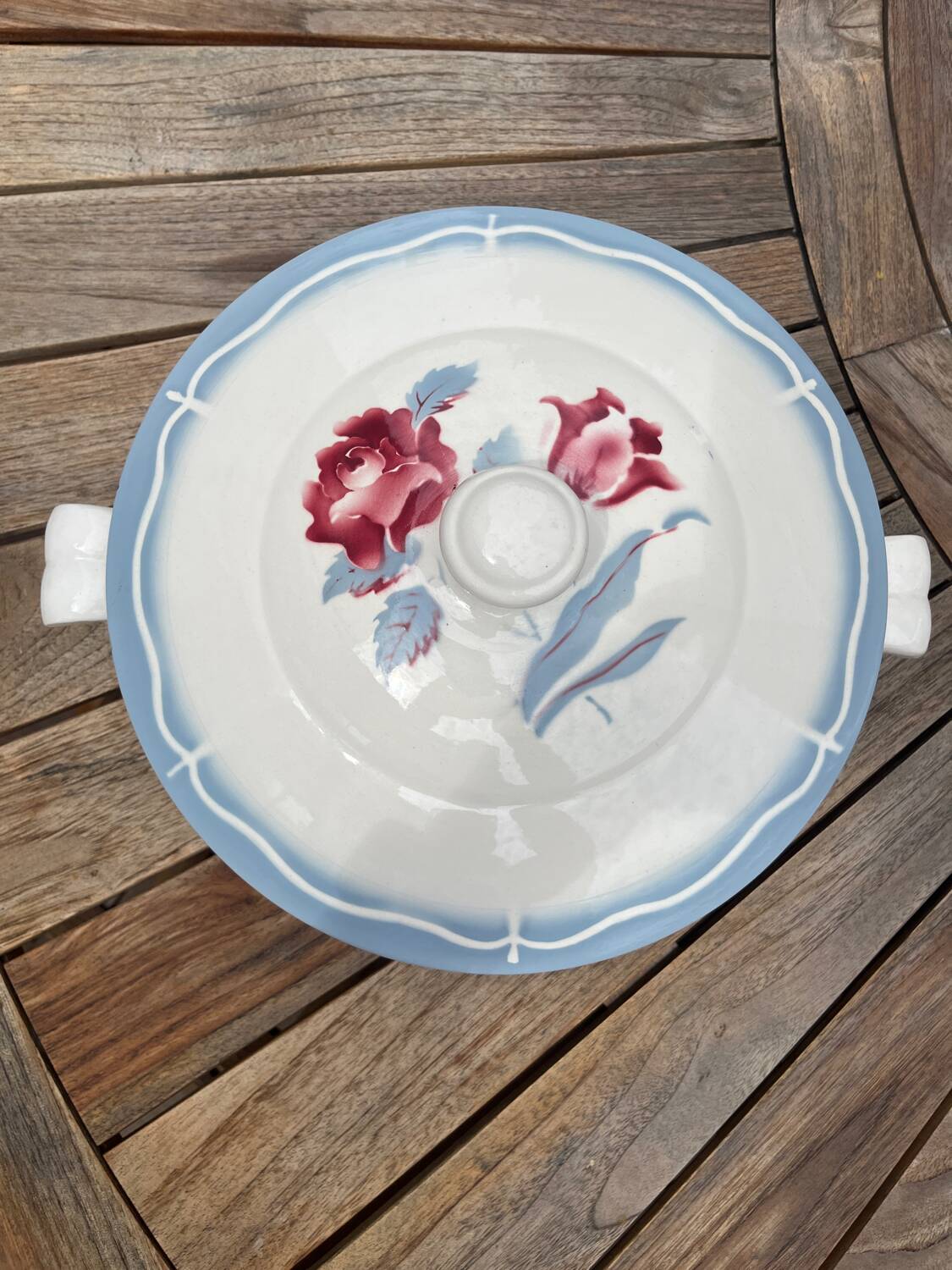 Digoin Sarreguemines soup tureen