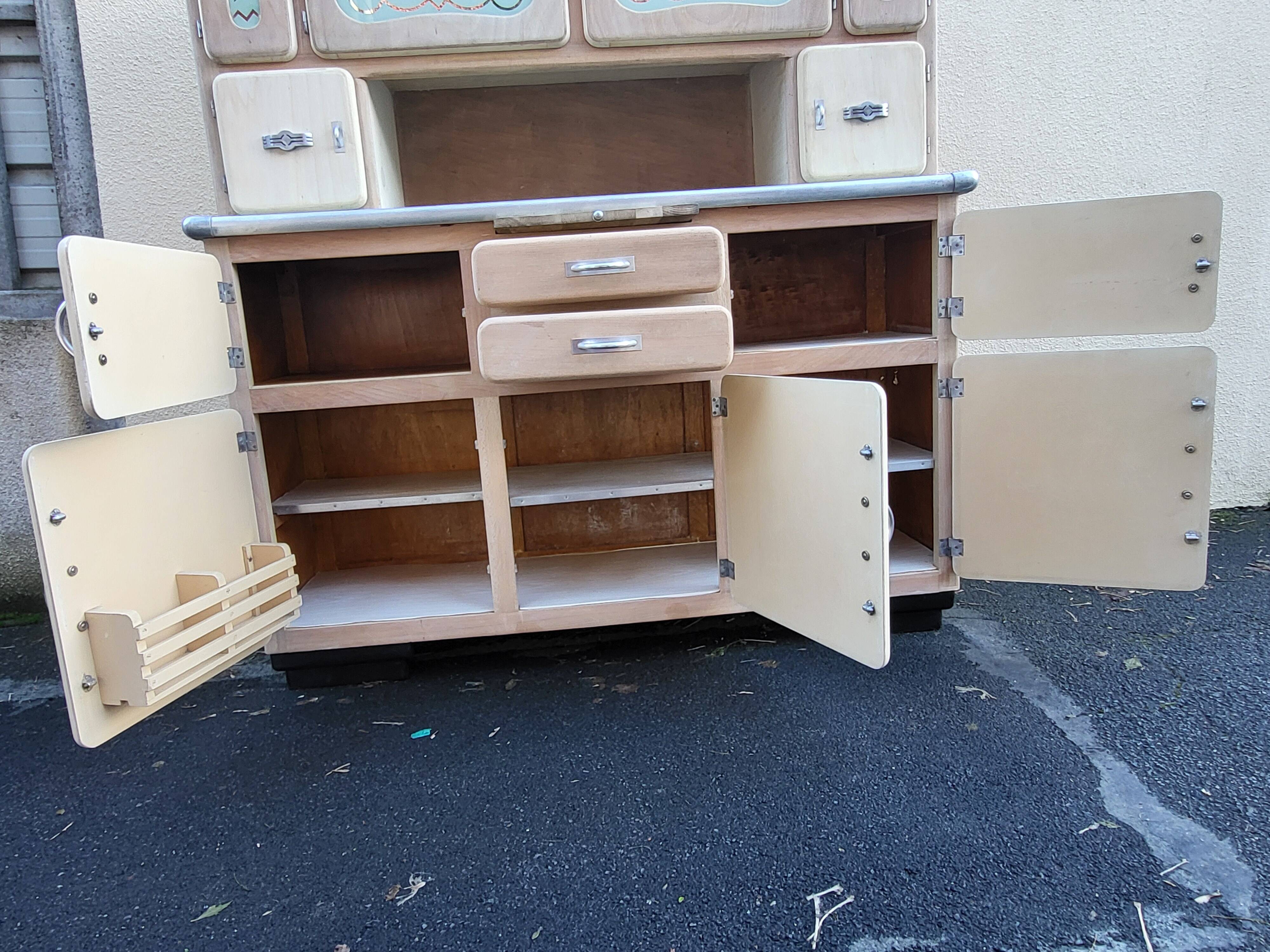 Vintage two-body buffet mado from the 1940s/50s poncé