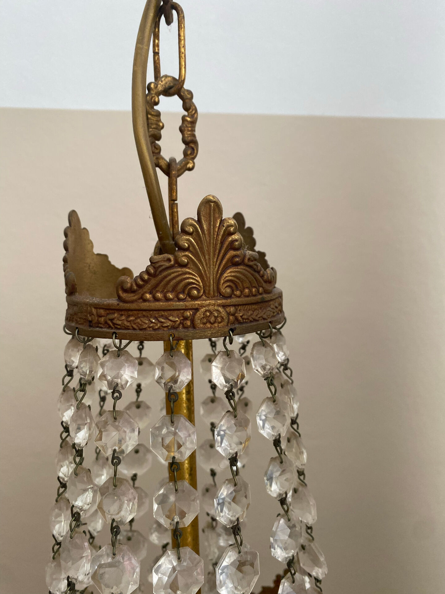 Antique balloon chandelier