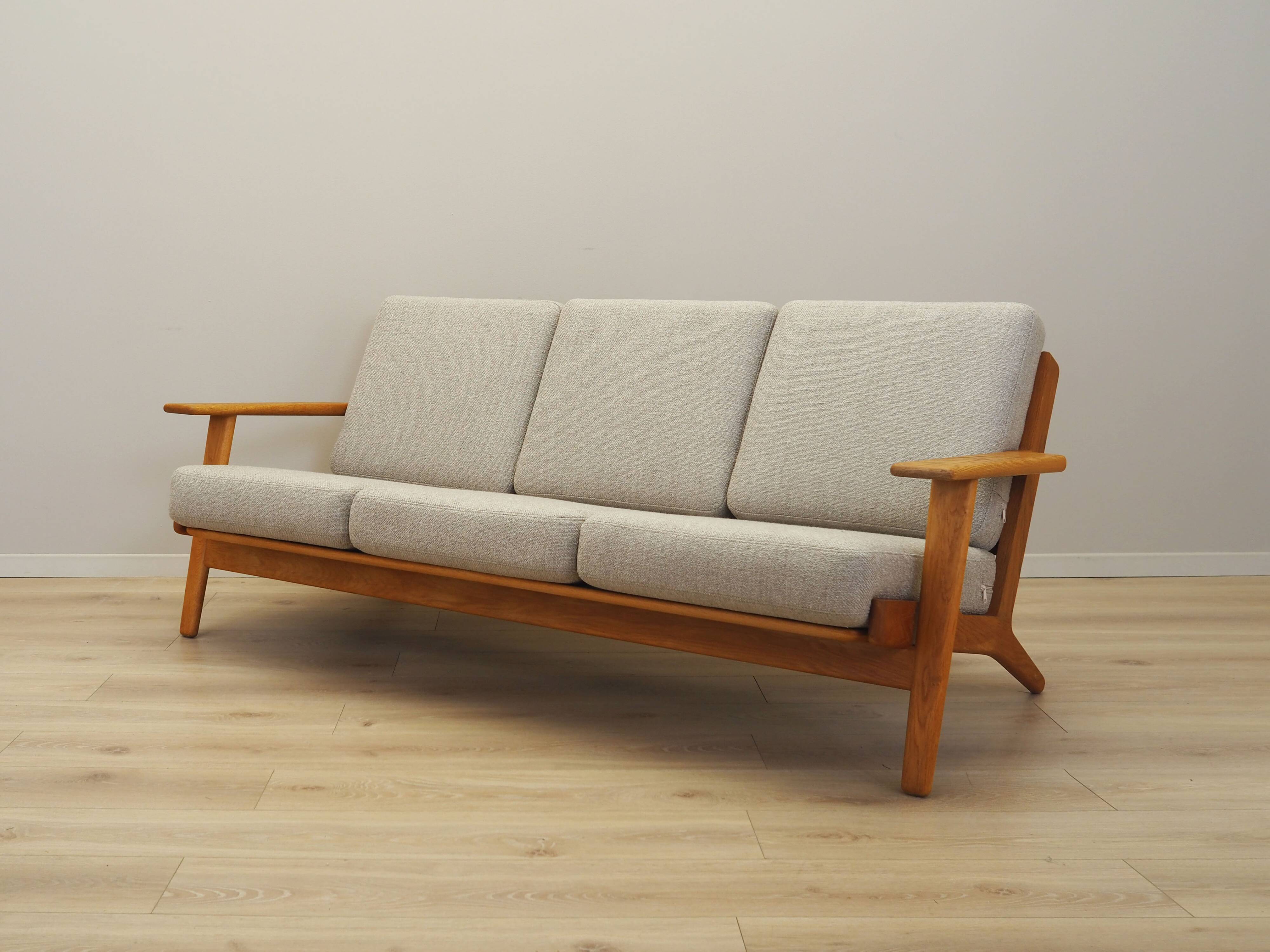 Oak sofa, Danish design, 1960s, designer: Hans J. Wegner, manufacturer: Get