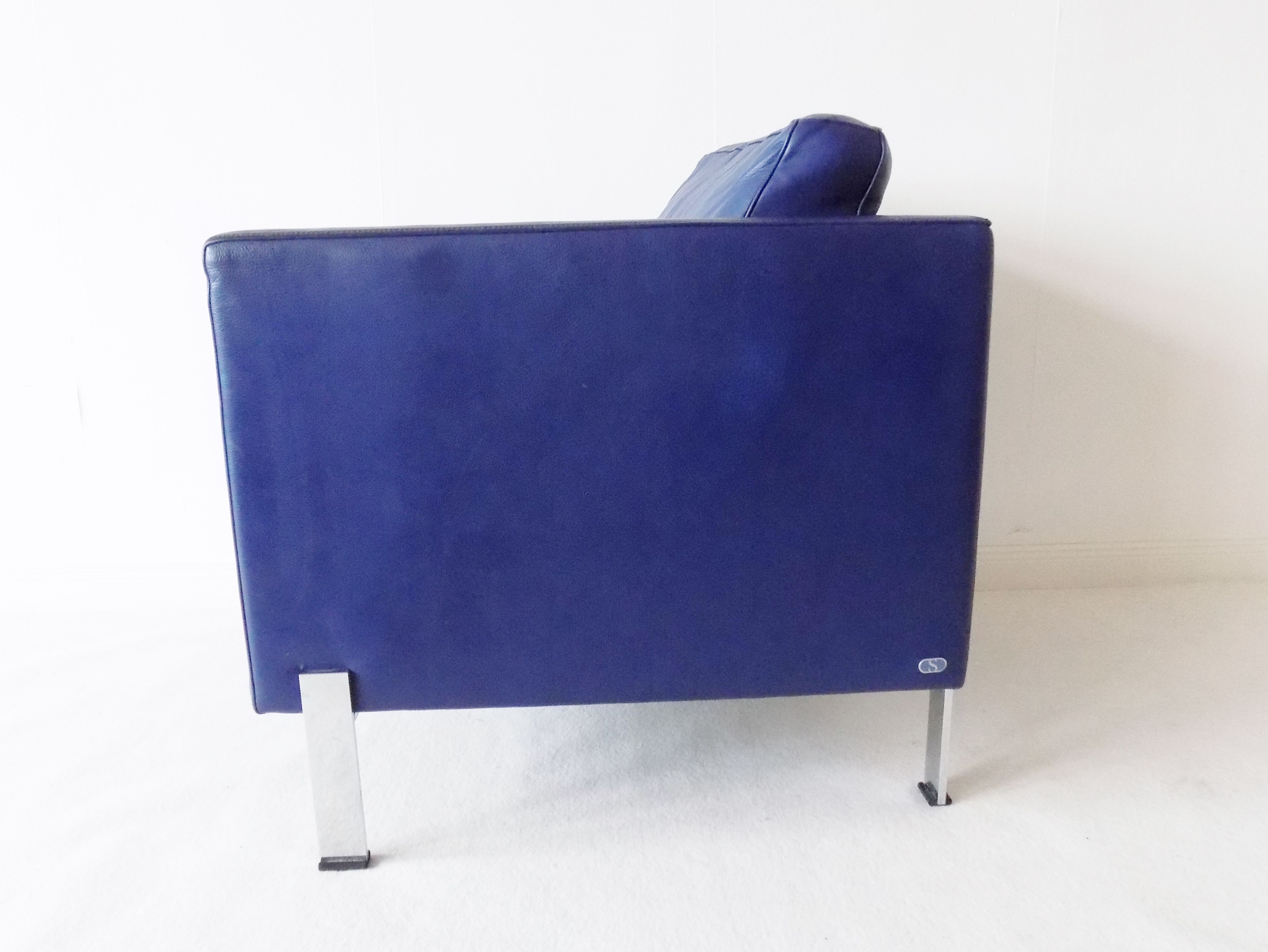De Sede DS118 pair of blue leather club chairs
