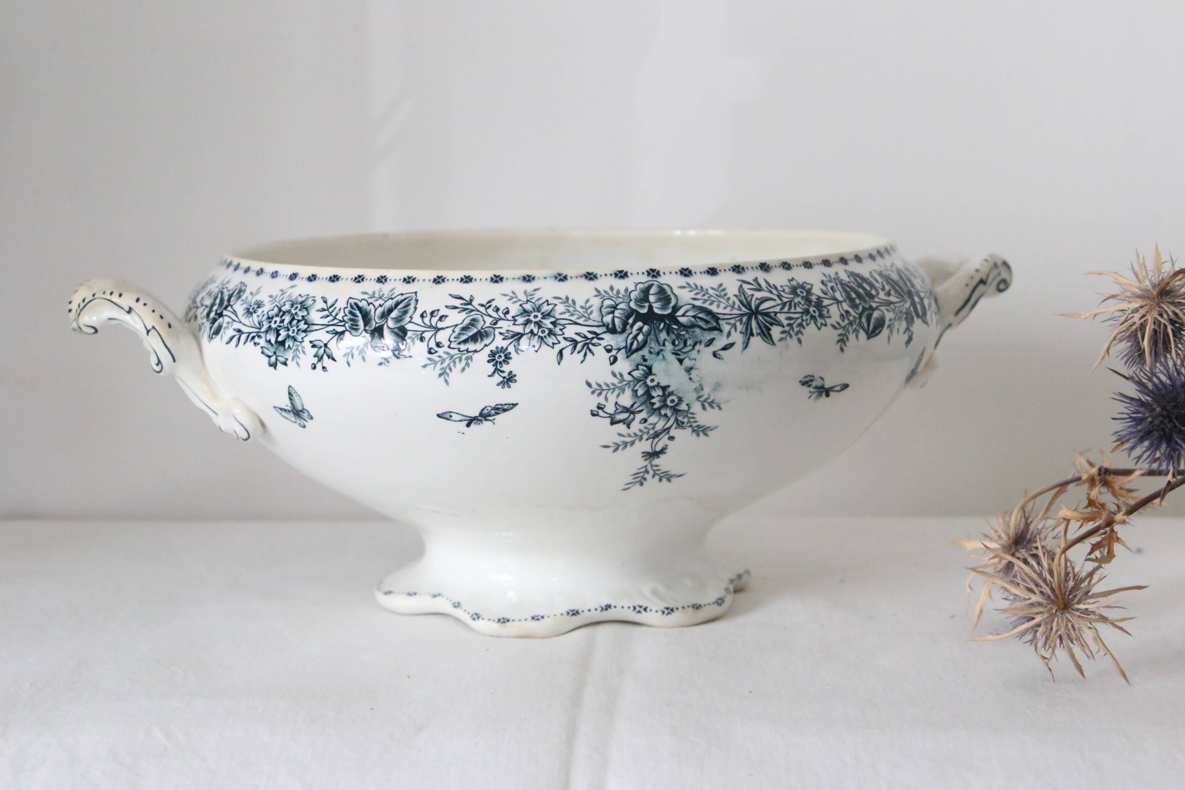 Terre de Fer tureen or salad bowl, Onnaing earthenware, Stella motif, French manufacture