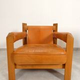 2 fauteuils en chêne et cuir cognac par Skilla