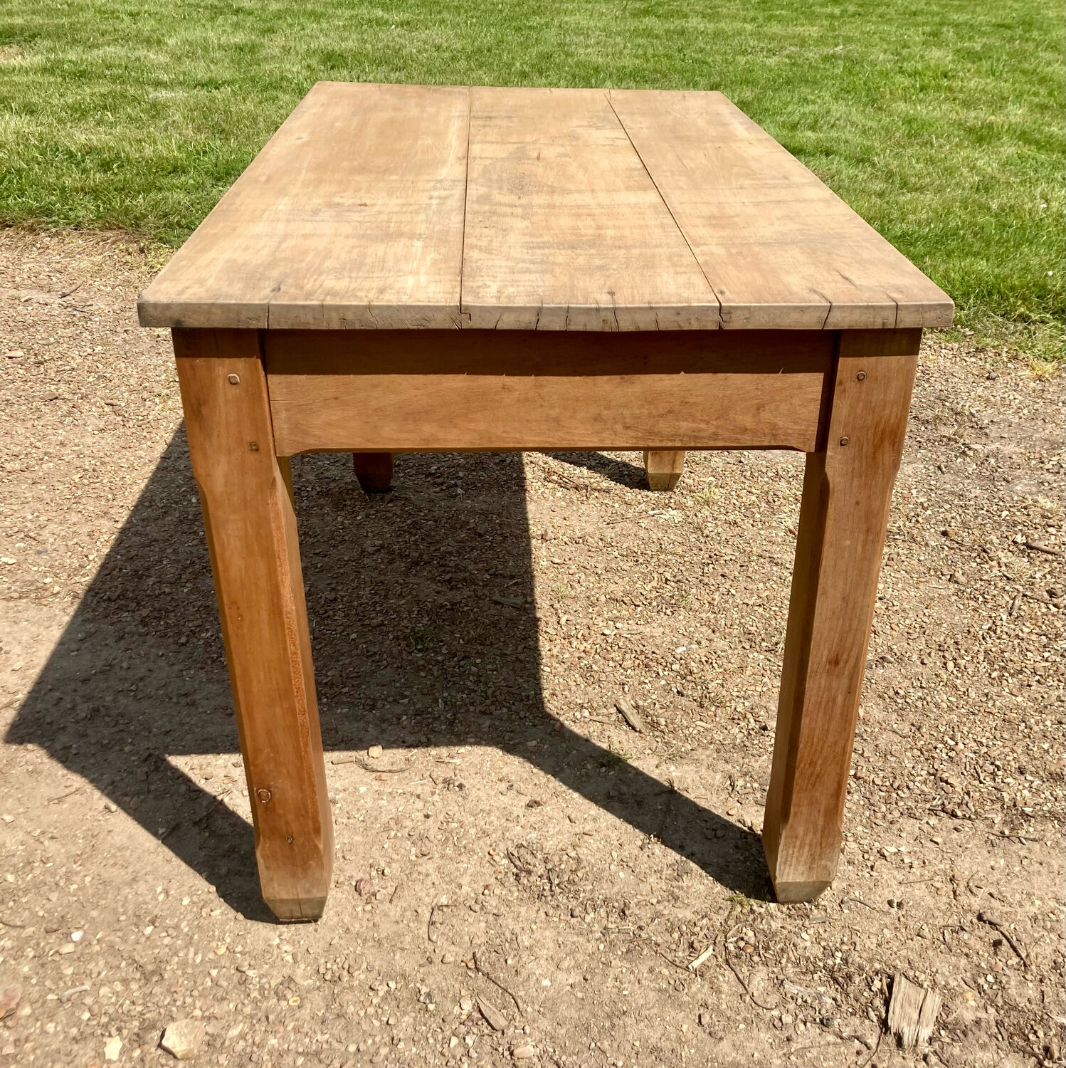 Farmhouse table