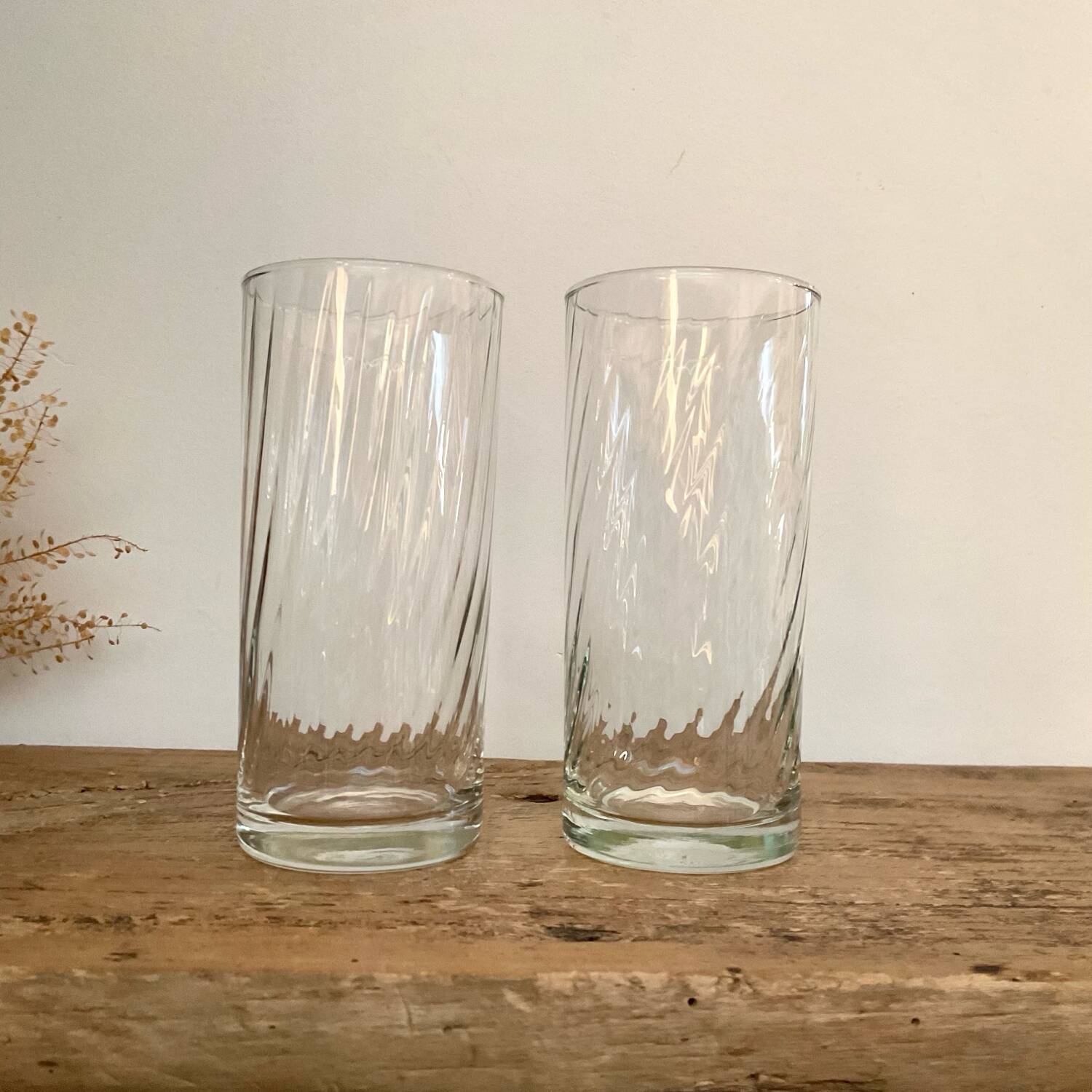 6 vintage twisted glasses