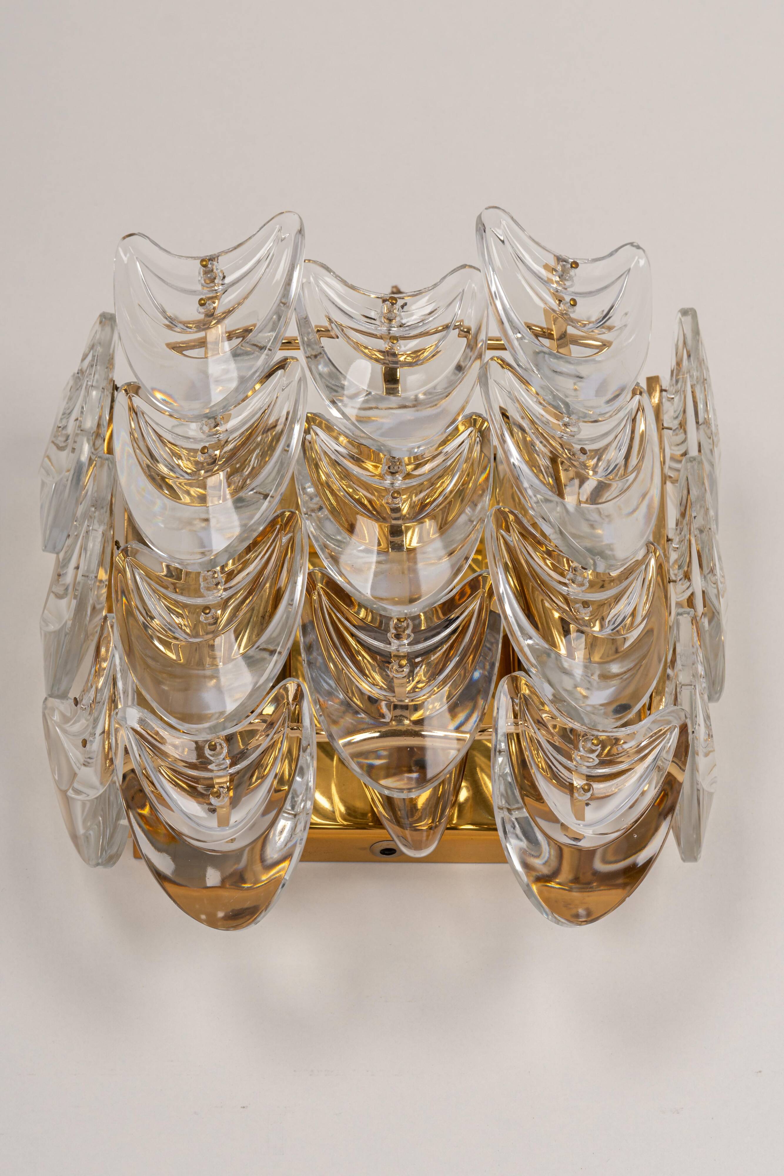 Pair of wall sconces in gilded brass and crystal, Sciolari design, Palwa, Germany, 1960s.