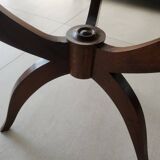 Circular side table in mahogany veneer