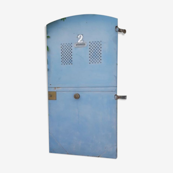 Old H205xL103 arched iron door with mailbox