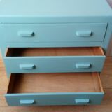 Dresser 1950