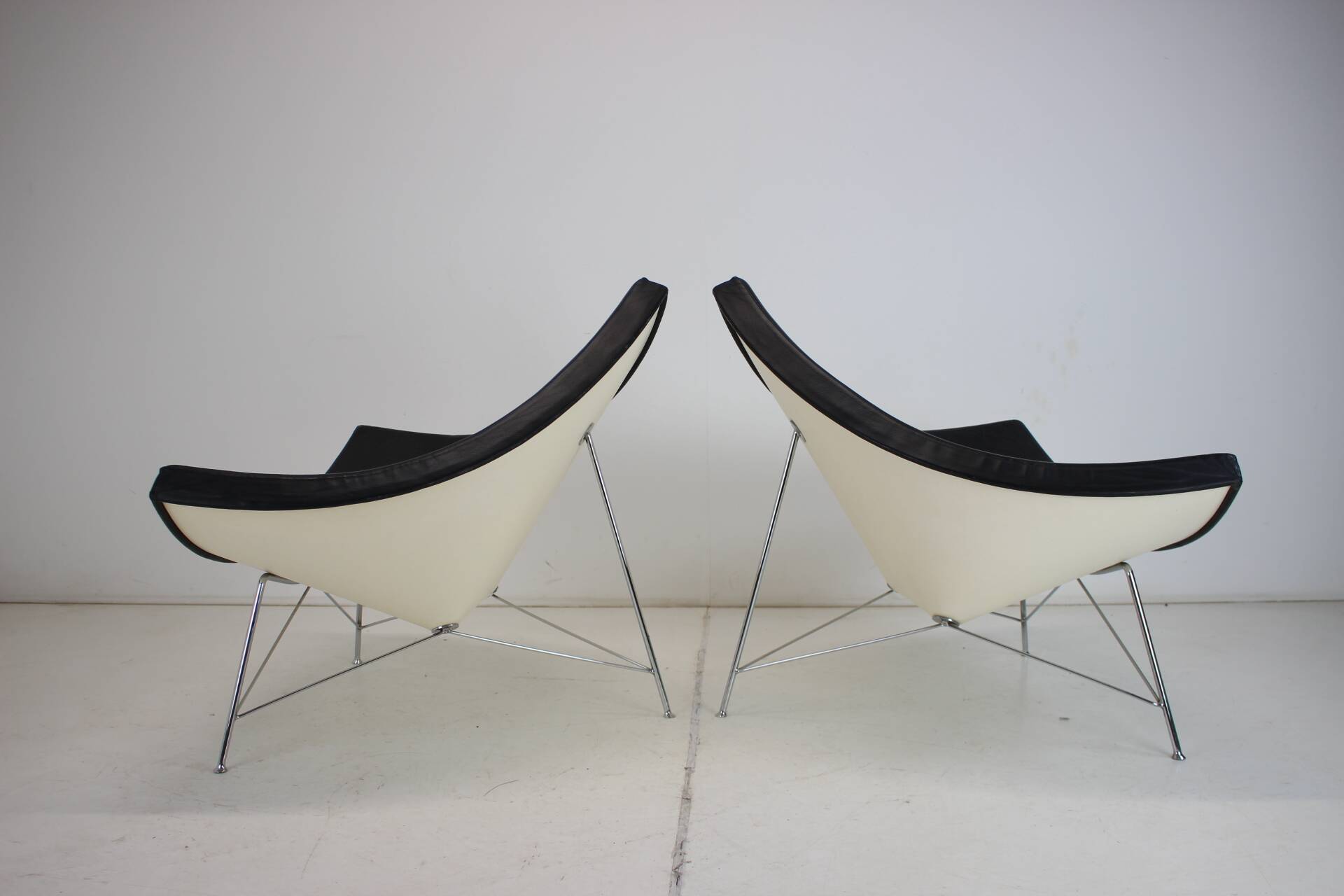 Set of Two Leather Original George Nelson Coconut Chairs, Vitra