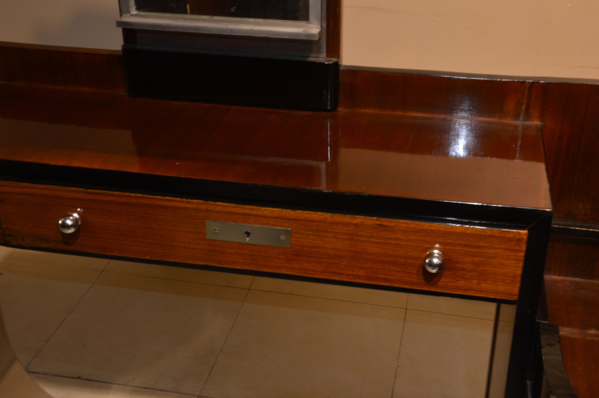 Art Deco dressing table