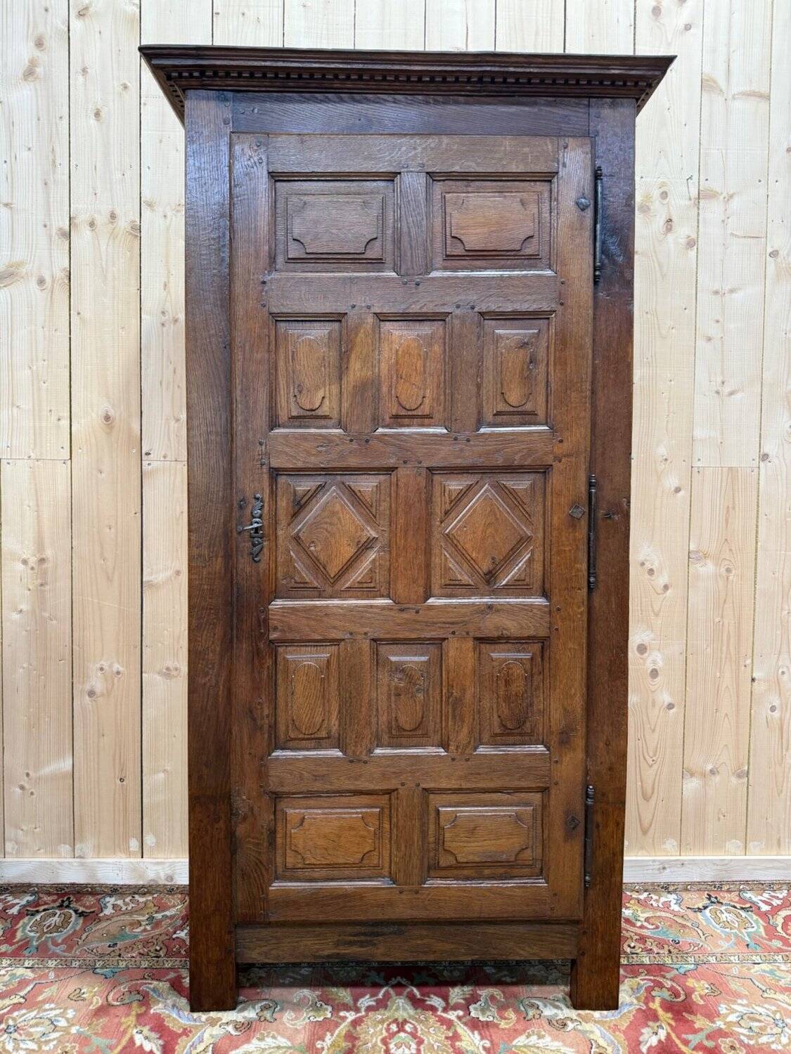 High period bonnetière - Renaissance in solid oak, panelled