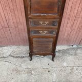 Storage cabinet