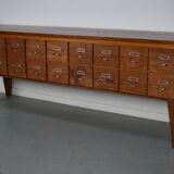 Buffet, meuble d'apothicaire en chêne, Pays-Bas années 1950