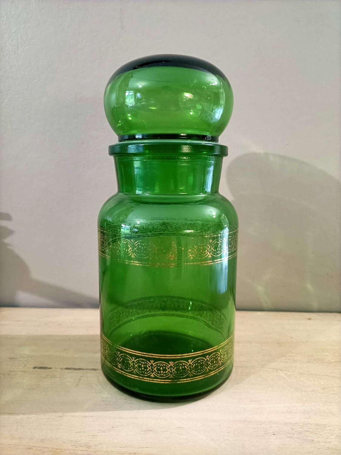 Green retro glass candy box