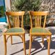 2 chaises bistrot bois et vertes