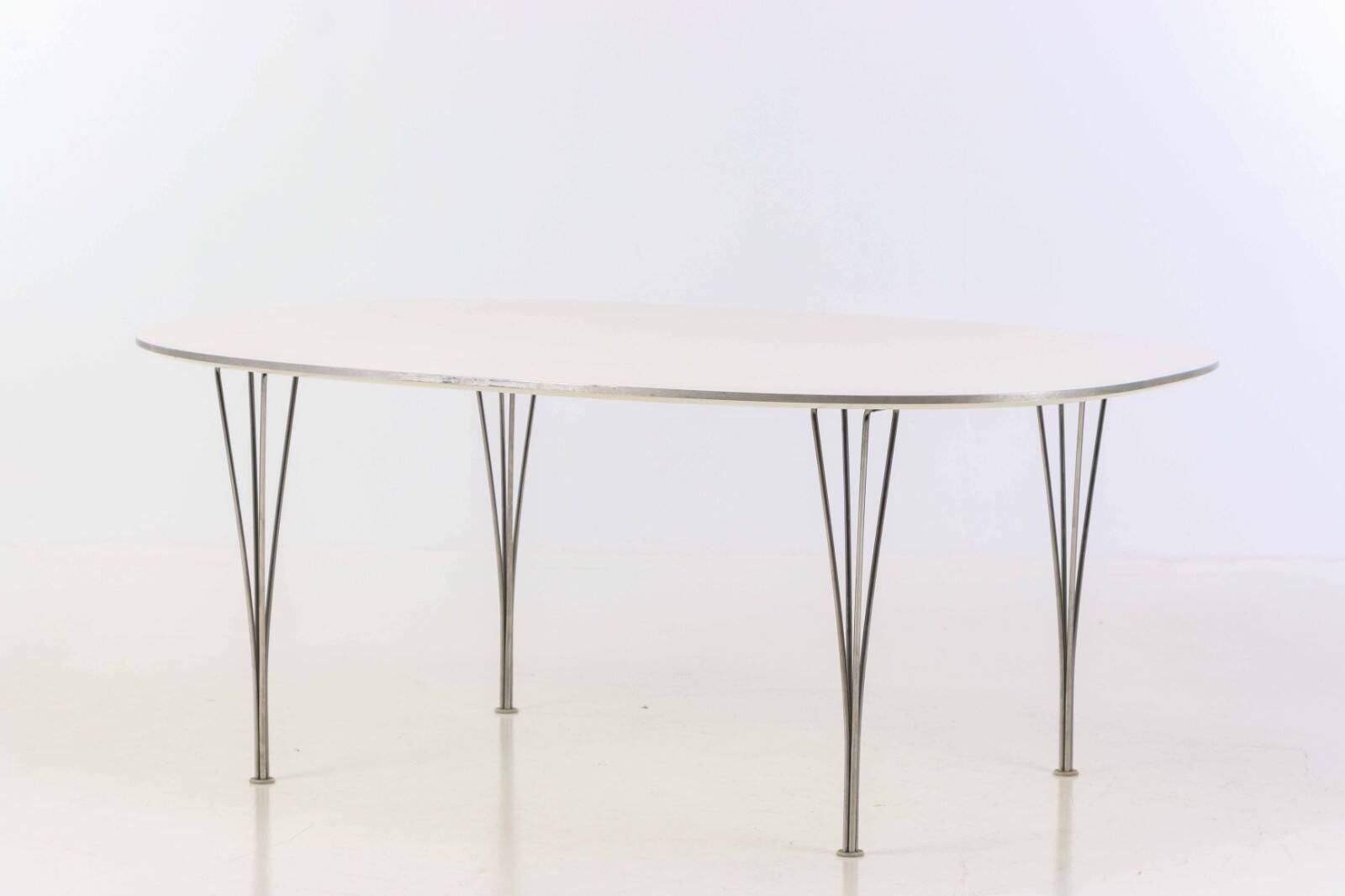 Super ellipse table by Jacobsen & Mathsson (Piet Hein, brown label) 180x120