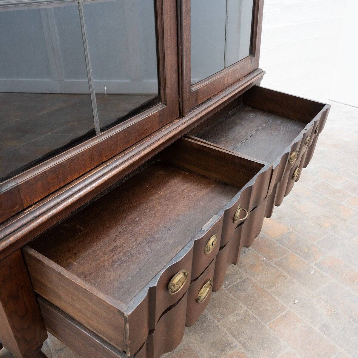 Cabinet en chêne néerlandais antique, 1800