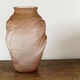 Vase en verre moulé art déco