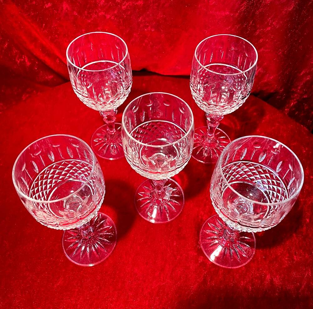 Set of 5 etzel bitche crystal wine glasses