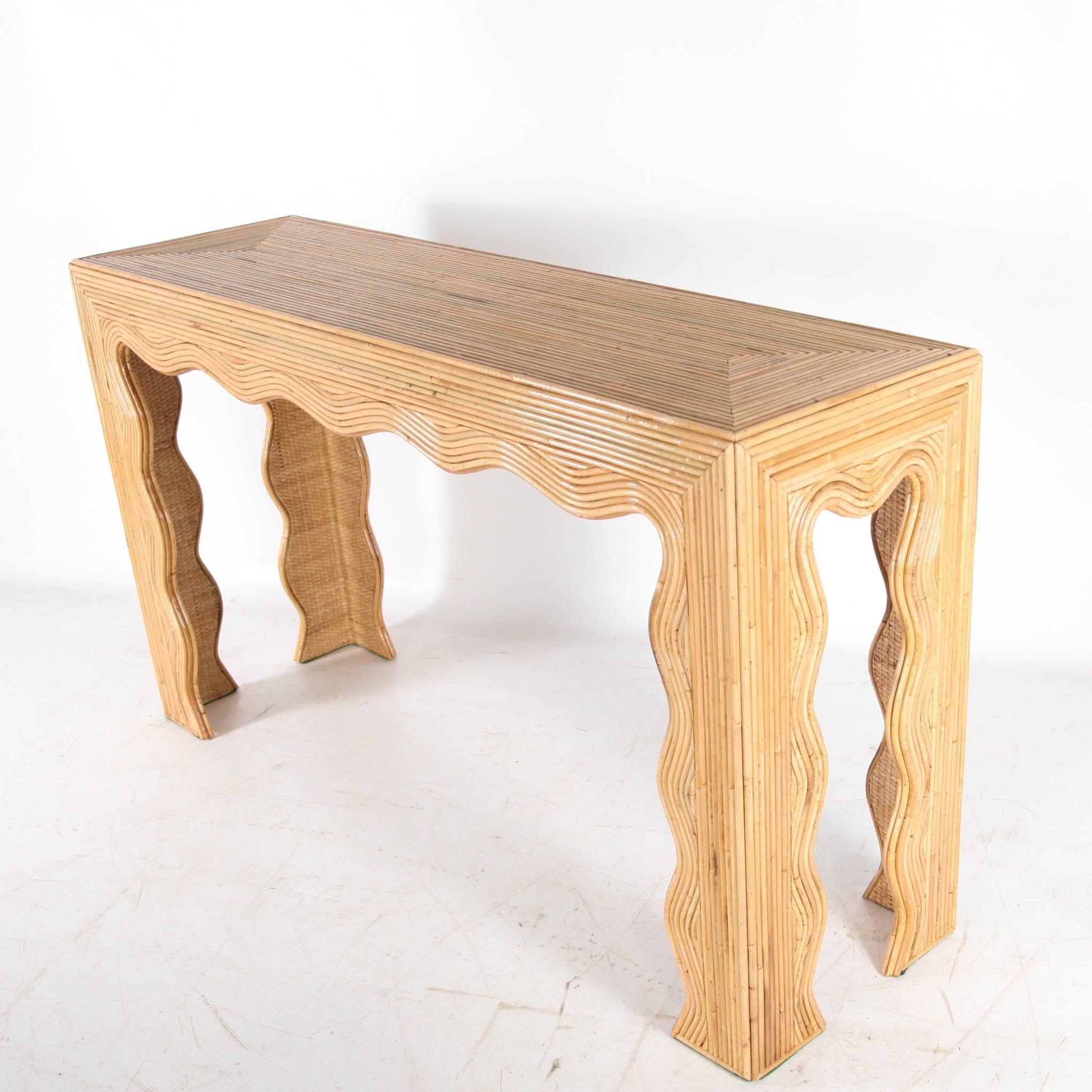 Console « vagues » en rotin