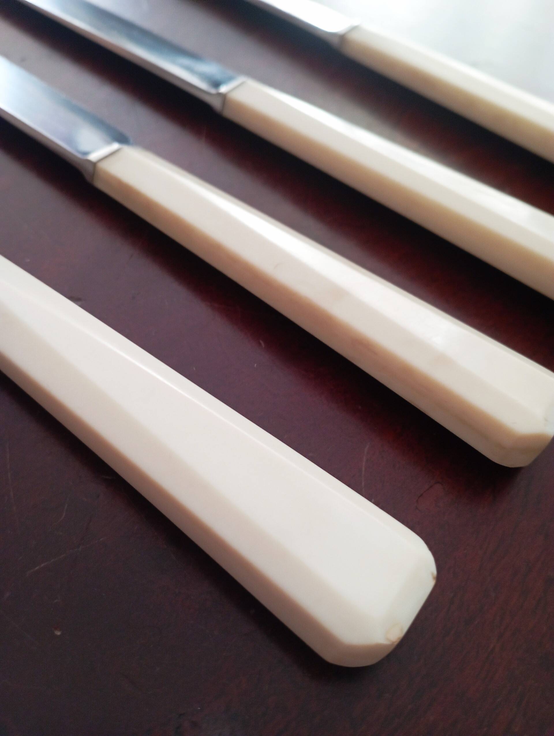 60s knives