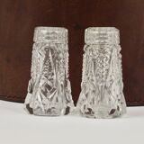 French Art Nouveau salt and pepper shakers, faceted crystal glass from the 1920s.