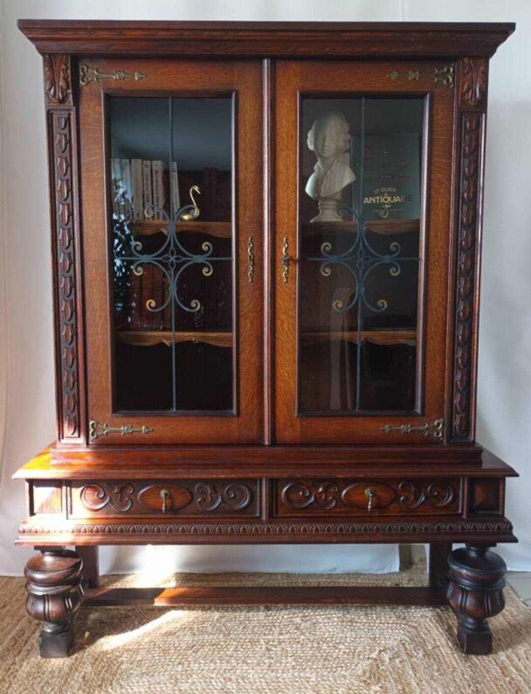 Oak display cabinet from the 20th century.