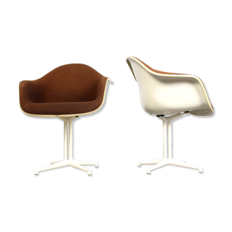 Pair of chairs 'La Fonda' Dax by Charles and Ray Eames