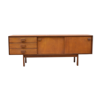 Enfilade par White & Newton – Portes coulissantes