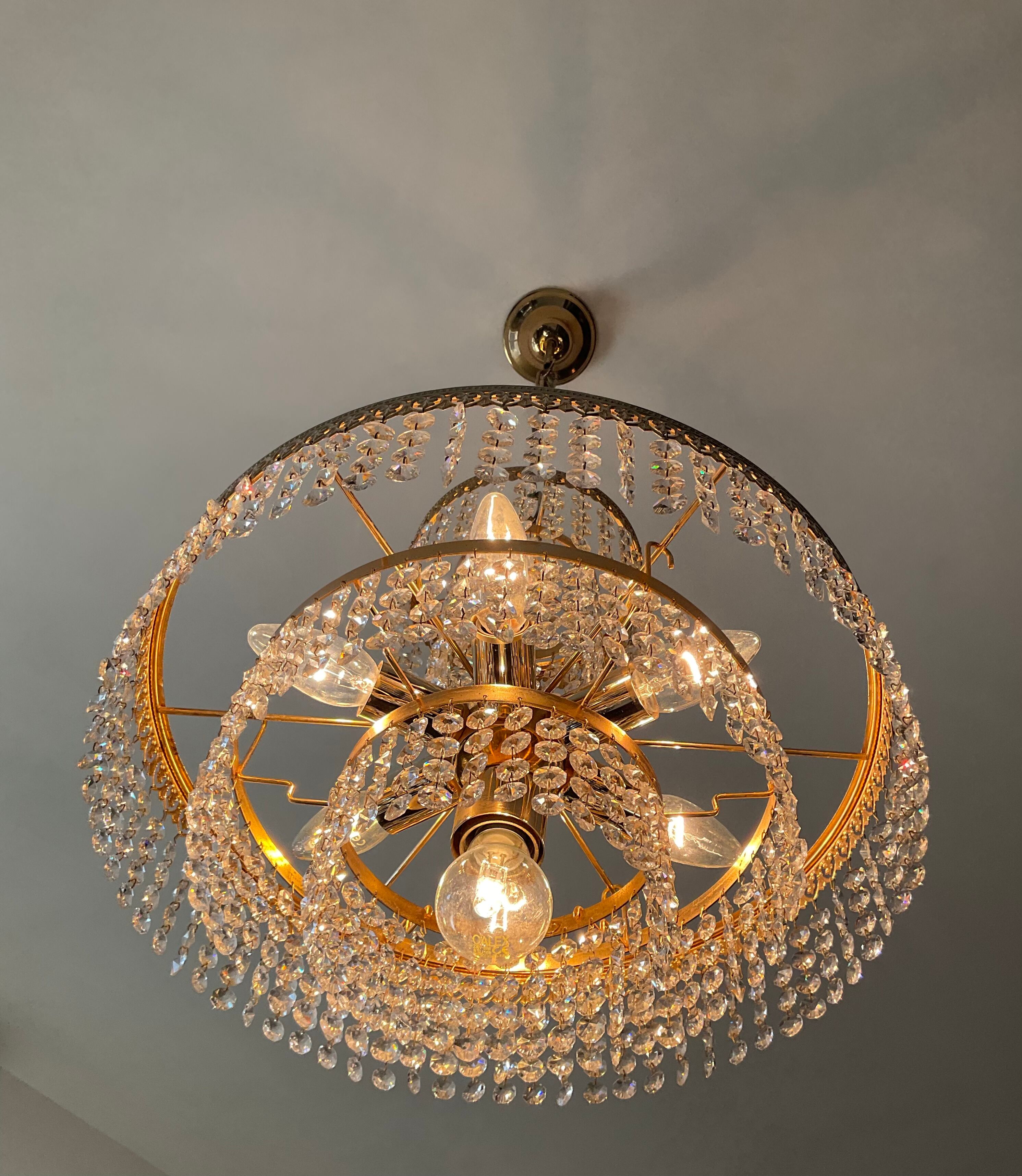 Crystal grapevine waterfall chandelier