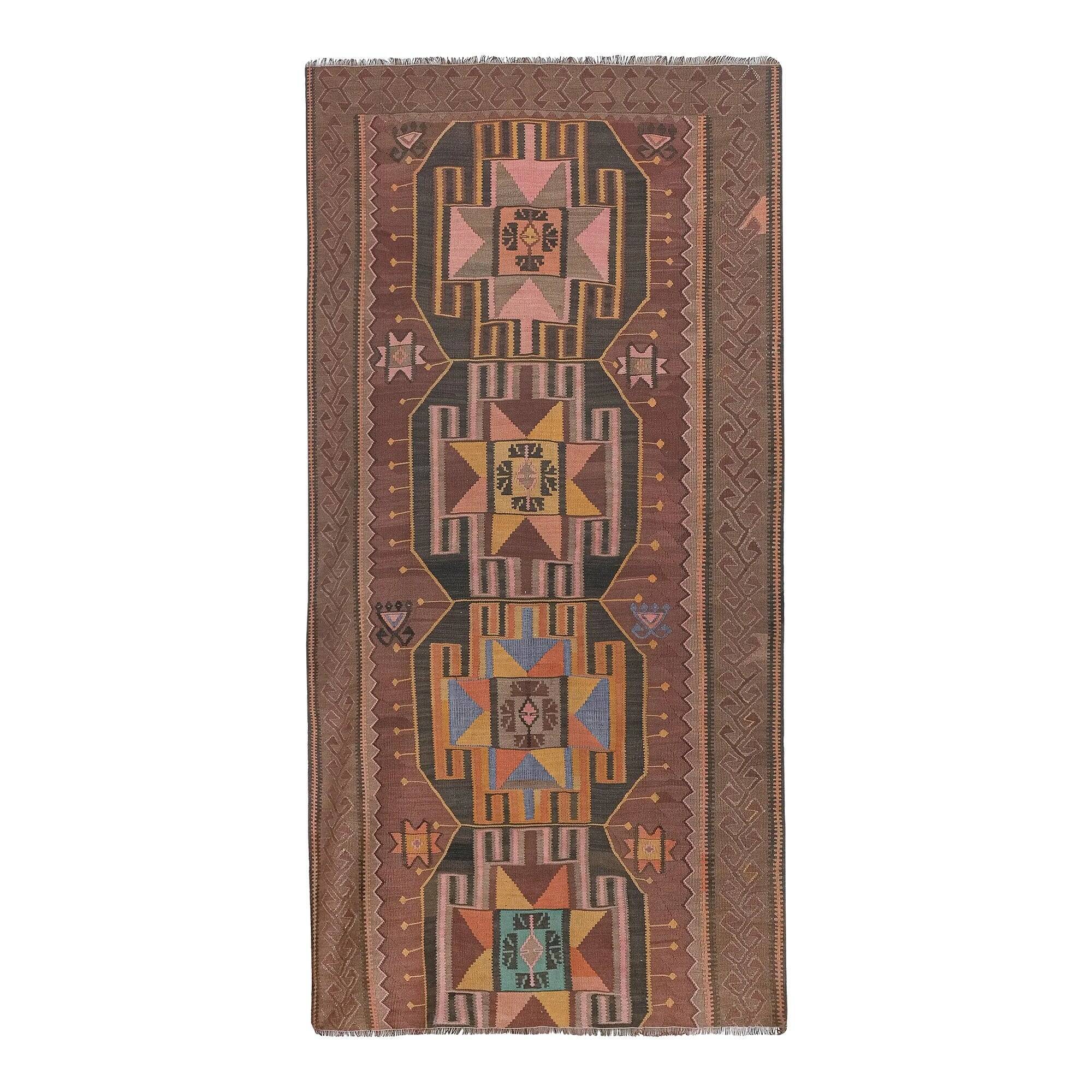 Vintage Turkish kilim, handwoven, 133x261 cm.